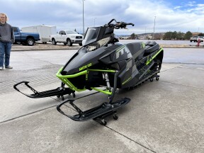 2017 Arctic Cat M 8000 Limited ES 153 thumb 1