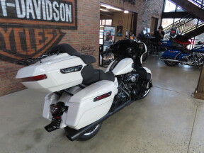2026 Harley-Davidson® Street Glide Limited FLHXL thumb 1