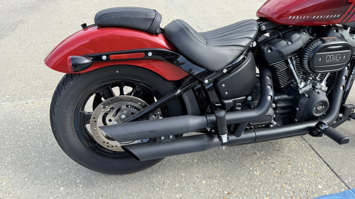 FXBBS 2023 Street Bob® 114, photo 9