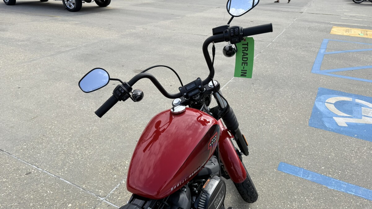 FXBBS 2023 Street Bob® 114, photo 16