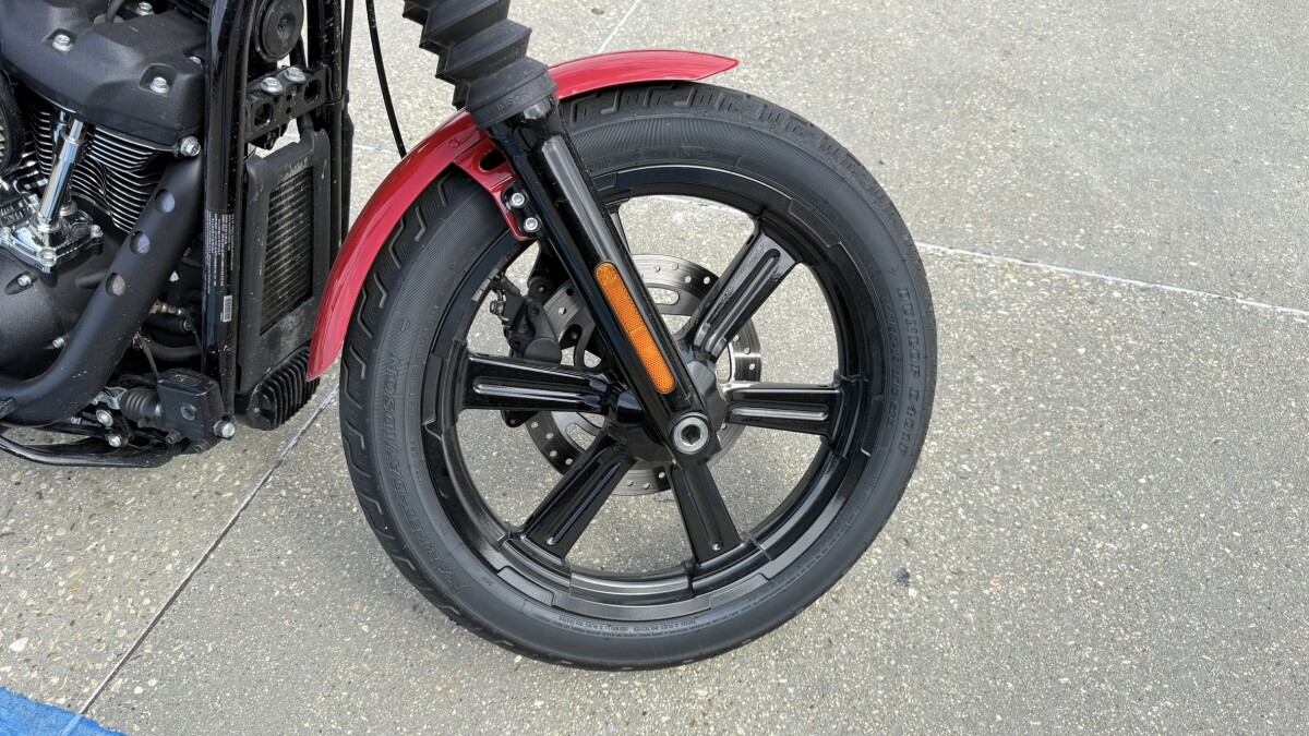FXBBS 2023 Street Bob® 114, photo 19