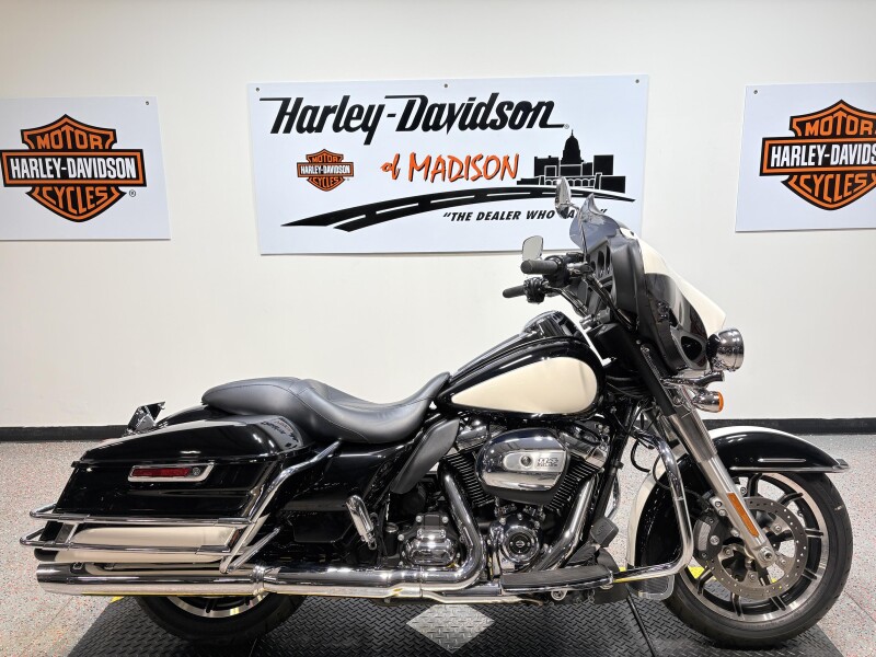 2022 Harley-Davidson FLHTP Police BLK/WHT SLV W/ PINSTRIPE