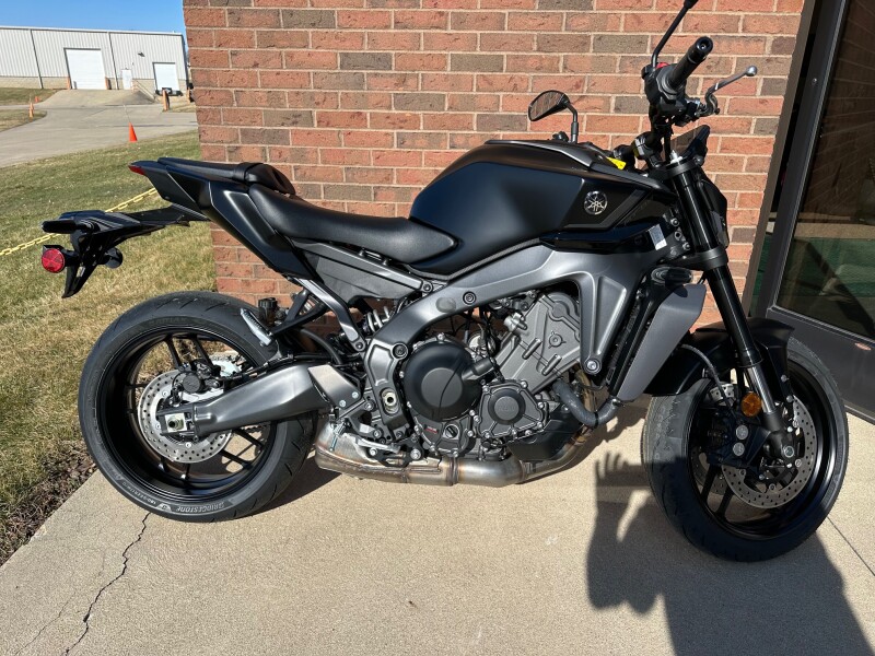 2026 Yamaha MT-09 Matte Raven Black