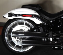2026 Harley-Davidson® Fat Boy® FLFB thumb 3