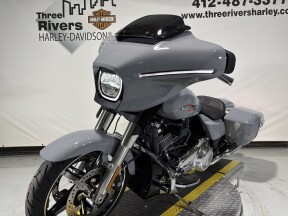 2026 Harley-Davidson® Street Glide® Dark Billiard Gray Trim Solo thumb 1