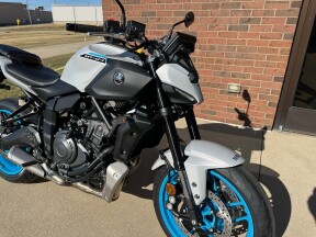 2026 Yamaha MT-07 Ice Storm thumb 2