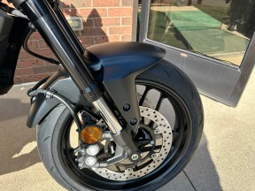 2026 Yamaha MT-07 Matte Charcoal Black thumb 1