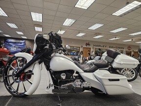 FLHTC 2010 Electra Glide® Classic thumb 0