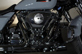 2026 Harley-Davidson® Street Glide® FLHX thumb 1