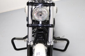 2016 Harley-Davidson® Street Bob® Crushed Ice Pearl thumb 1
