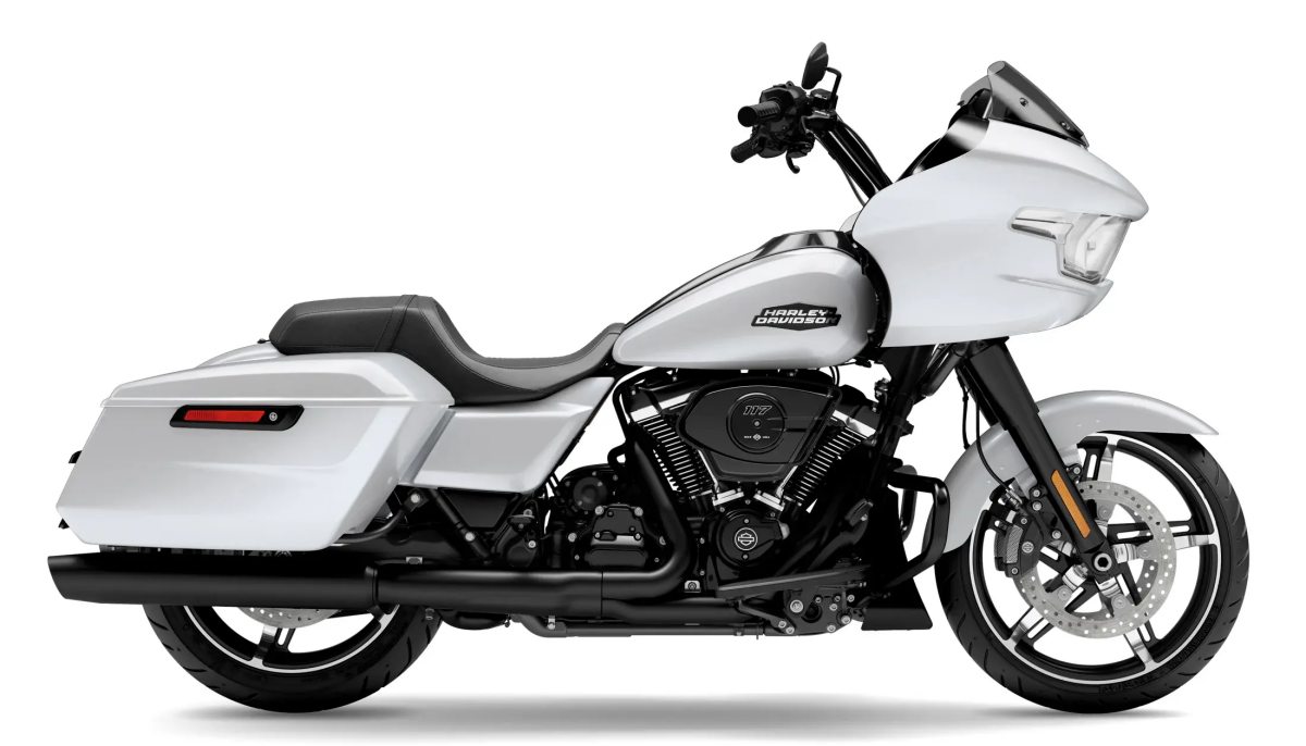 2025 Harley-Davidson® Road Glide™ White Onyx Pearl - Black Finish NEUFAHRZEUG
