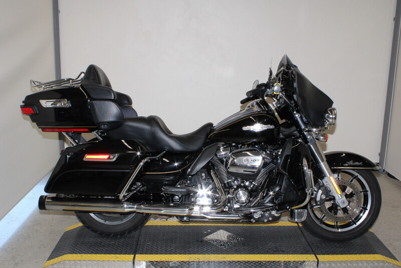2018 Harley-Davidson Ultra Limited Grand American Touring FLHTK