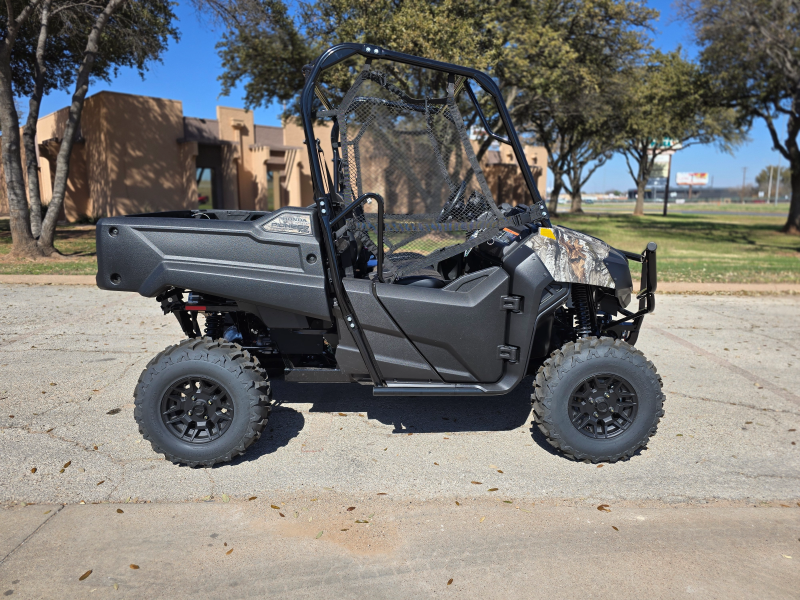 2026 Honda Pioneer 700 Forest 