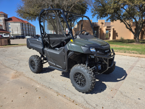 2026 Honda Pioneer 700-4 Deluxe  thumb 3