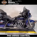 2010 Harley-Davidson® Electra Glide® Ultra Limited Two-Tone Vivid Black/Black Ice Pearl