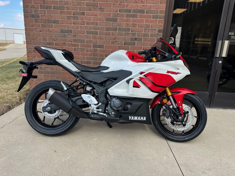 2026 Yamaha YZF-R3 70th Anniversary Edition