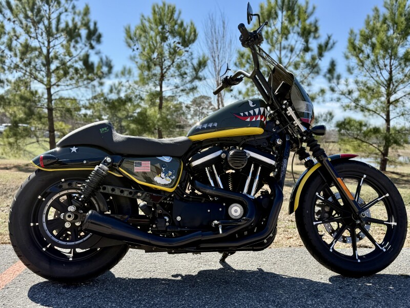 2016 Harley-Davidson® Iron 883™ XL 883N