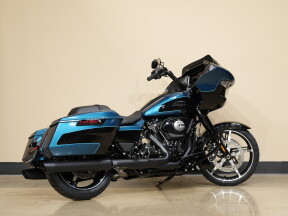 FLTRX 2026 Road Glide™ thumb 3