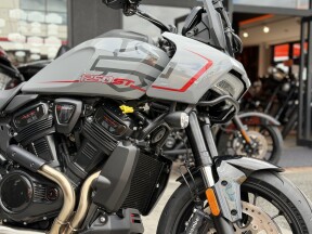 ［試乗車」］2026 Harley-Davidson® Pan America™ 1250 ST Dark Billiard Gray Black Trim thumb 3