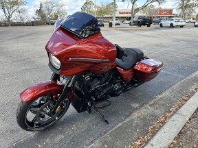 2025 Harley-Davidson® Street Glide® thumb 1