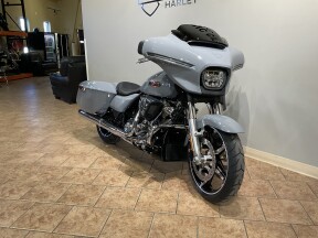 2026 Harley-Davidson® Street Glide® Dark Billiard Gray Chrome Trim FLHX thumb 1