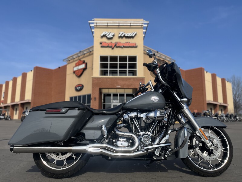 2022 Harley-Davidson® FLHXS Street Glide® Special Gunship Gray 666410