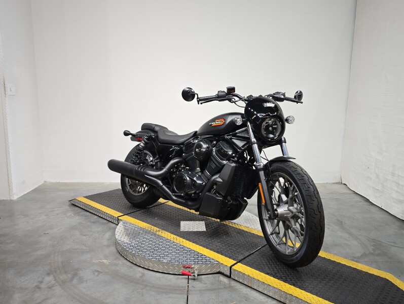 RH975S 2025 Nightster™ Special