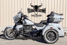 2026 Harley-Davidson® Street Glide 3 Limited Dark Billiard Gray Black Trim thumb 0