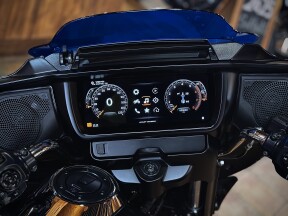 2026 Harley-Davidson® Street Glide® Midnight Ember Chrome Trim thumb 0