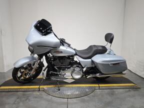 FLHX 2025 Street Glide™ thumb 1