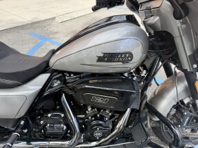 FLHXSE 2023 CVO™ Street Glide® thumb 3