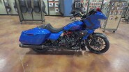 Harley-Davidson® CVO Road Glide ST 2026 FLTRXSTSE ELECTRIC COAST W/ PINSTRIPE