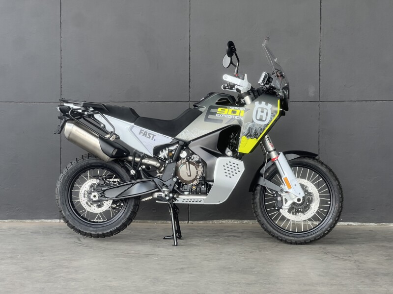 2025 HUSQVARNA NORDEN 901 EXPEDITION GREY
