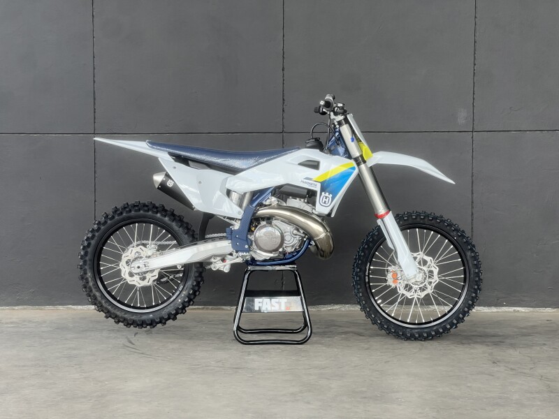 2025 HUSQVARNA TC 300 WHITE