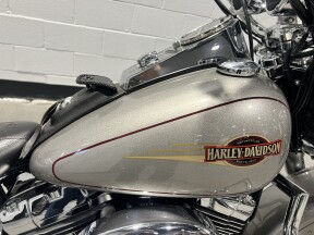 2007 Harley-Davidson® Heritage Softail® Classic Pewter Pearl FLSTC thumb 3