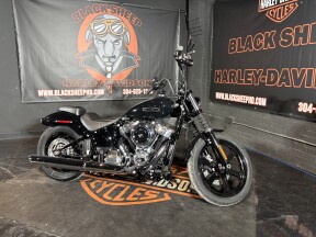2026 Harley-Davidson® Street Bob® FXBB thumb 2