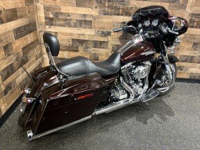 2011 Harley-Davidson® Street Glide® Merlot Sunglo FLHX thumb 2