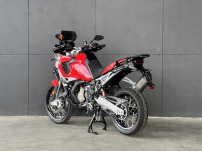 2024 MV AGUSTA ENDURO VELOCE RED thumb 0