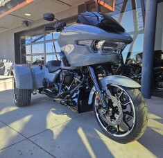 2026 Road Glide 3 FLTRT thumb 2