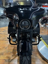 2018 Harley-Davidson® Street Glide® Motor Trike thumb 2