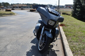 2026 Harley-Davidson® Street Glide Limited thumb 2