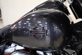 FLHXSE 2020 CVO™ Street Glide® thumb 0
