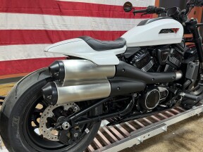 Harley-Davidson® Sportster® S 2026 RH1250S WHITE ONYX PRL thumb 0