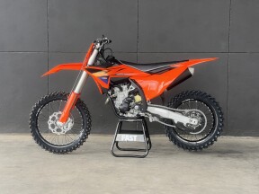 2026 KTM 250 SX-F ORANGE thumb 1