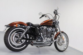 2014 Harley-Davidson® Seventy-Two® Hard Candy Volcanic Orange Flake thumb 3