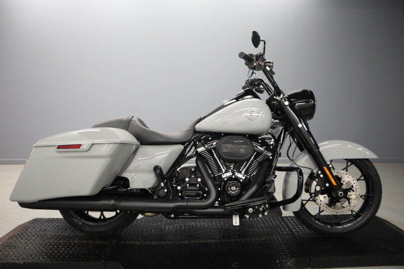 2025 Harley-Davidson® Road King™ Special FLHRXS
