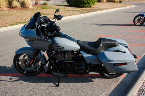 2026 Harley-Davidson® Road Glide™ FLTRX thumb 0