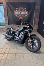 2022 Nightster RH975 Vivid Black thumb 3