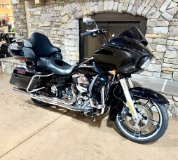 2016 FLTRXS - Road Glide Special thumb 3