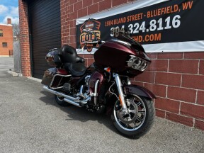2019 Harley-Davidson® Road Glide® Ultra FLTRU thumb 1